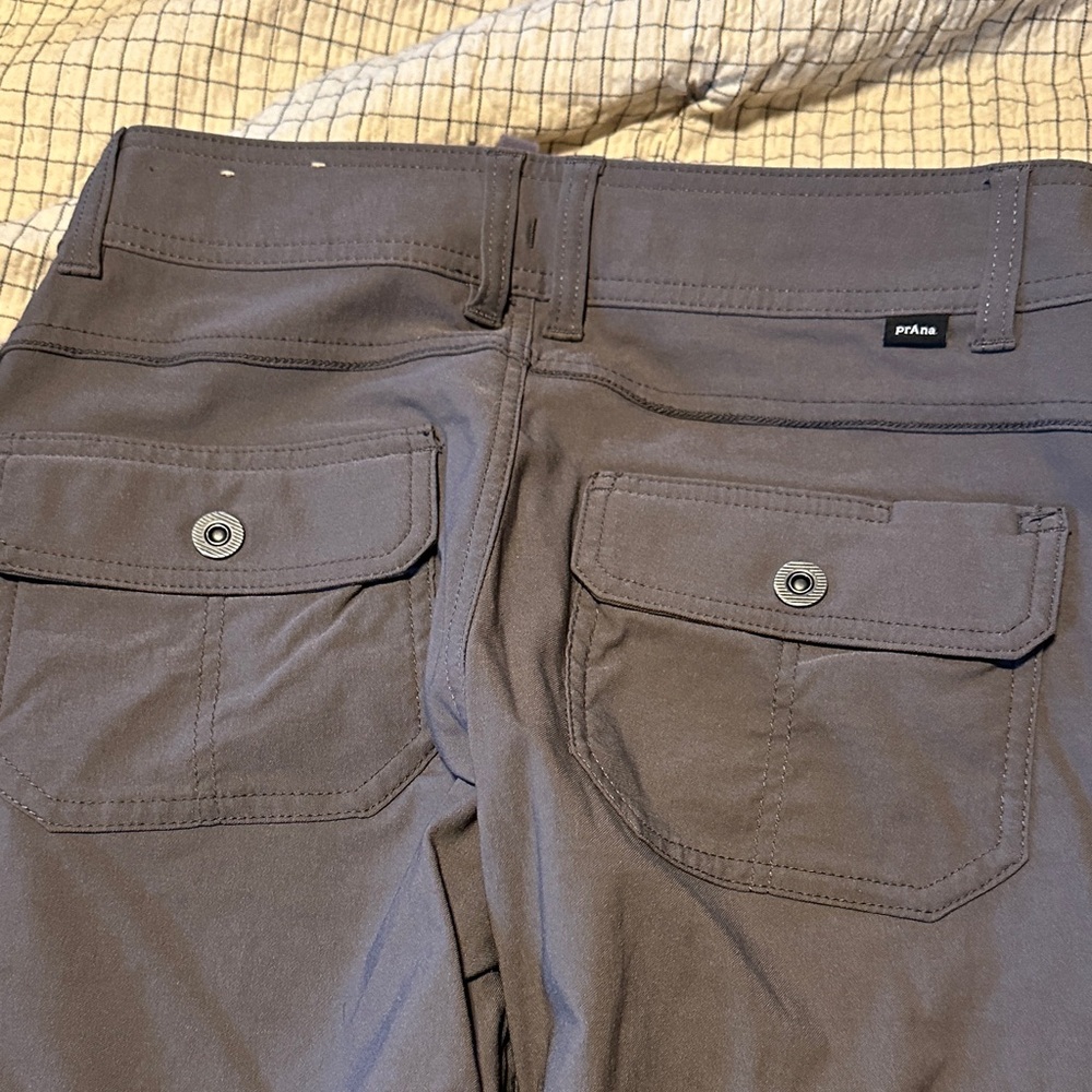 Prana Women’s Charcoal Cargo Pants